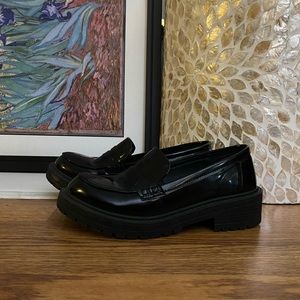 madden girl loafers